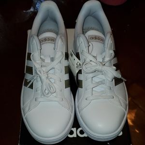 Adidas Grand Court Tennis Shoes